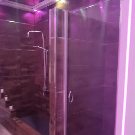 Chic Jacuzzi Y Playa Apartament *