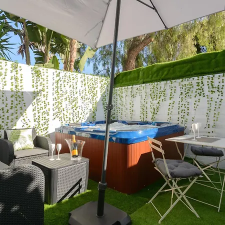 Apartament Chic Jacuzzi Y Playa Malaga